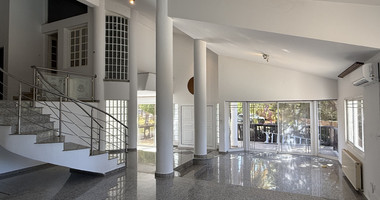 RENT: Versatile Residential or Commercial Property with Extensive Grounds in Kato Polemidia with easy access to all arteries of Limassol.