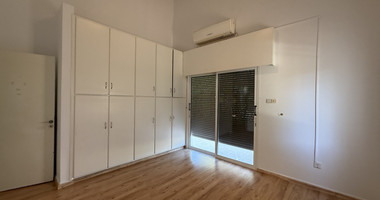 RENT: Versatile Residential or Commercial Property with Extensive Grounds in Kato Polemidia with easy access to all arteries of Limassol.