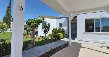 Modern 3-Bedroom Bungalow for Rent in Moni, Limassol – Sea & Mountain Views