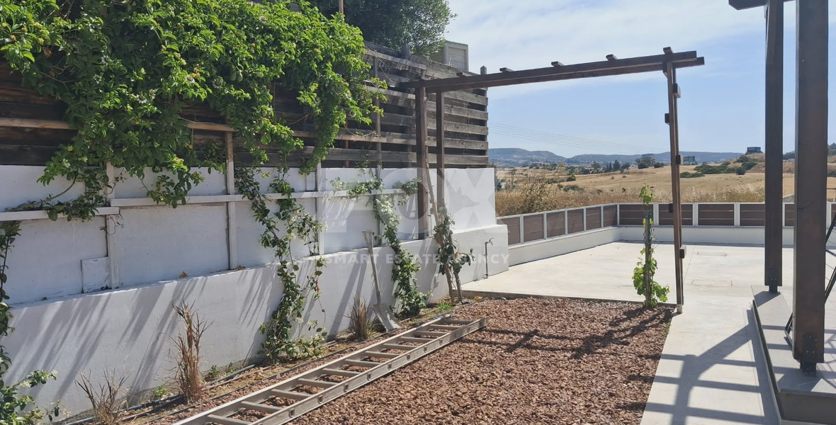 Modern 3-Bedroom Bungalow for Rent in Moni, Limassol – Sea & Mountain Views