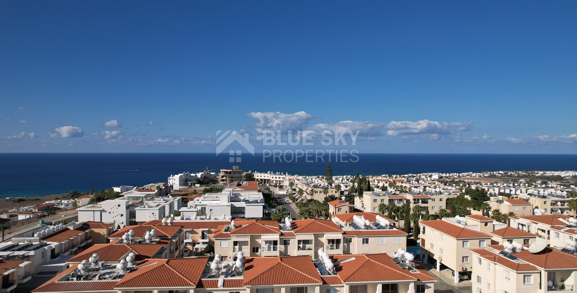 Studio on a second floor in a luxury development in Chloraka for sale