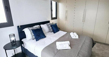Modern Fully Furnished 2-Bedroom Apartment with Communal Pool in Universal, Paphos