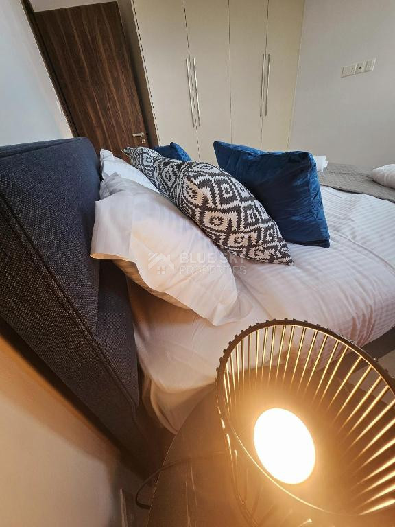 Modern Fully Furnished 2-Bedroom Apartment with Communal Pool in Universal, Paphos