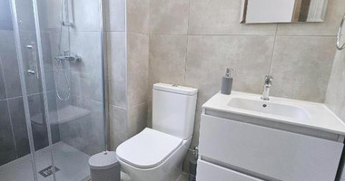 Modern Fully Furnished 2-Bedroom Apartment with Communal Pool in Universal, Paphos
