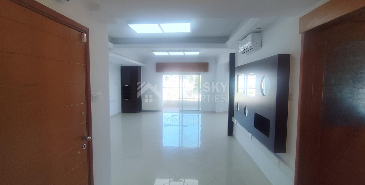 Renovated Office for Rent in Mesa Geitonia, Limassol – 185m²