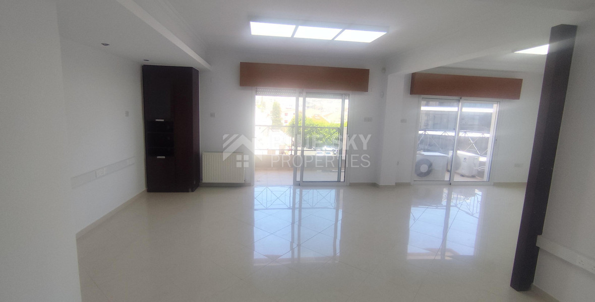 Renovated Office for Rent in Mesa Geitonia, Limassol – 185m²