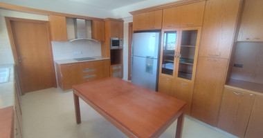 Renovated Office for Rent in Mesa Geitonia, Limassol – 185m²
