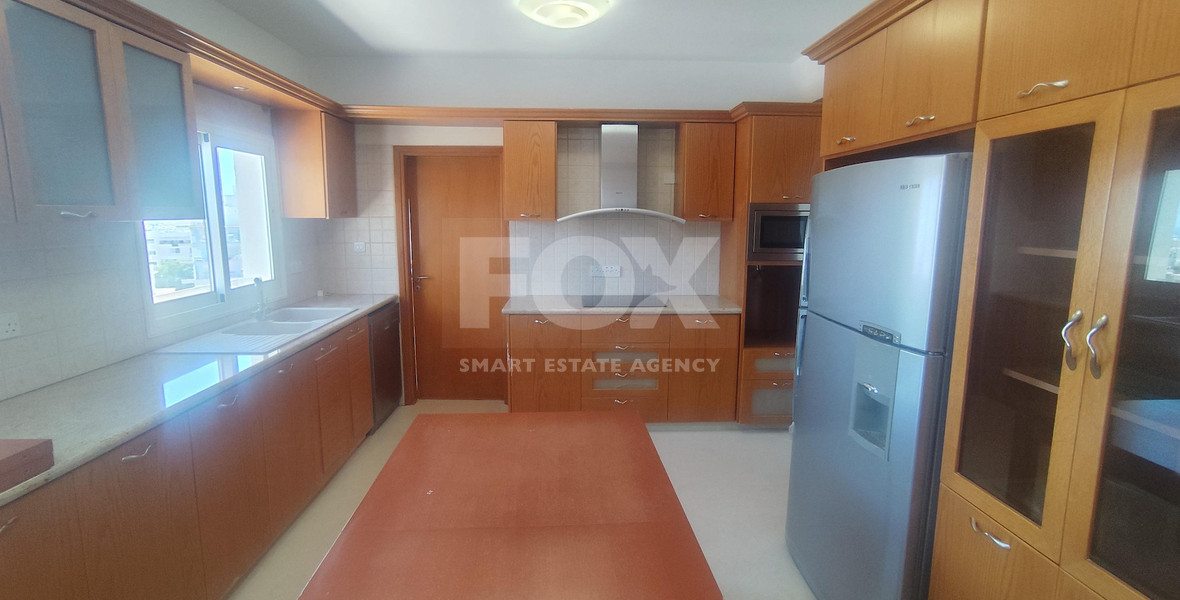 Renovated Office for Rent in Mesa Geitonia, Limassol – 185m²