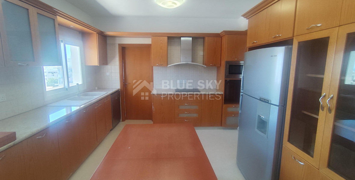 Renovated Office for Rent in Mesa Geitonia, Limassol – 185m²