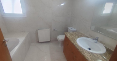 Renovated Office for Rent in Mesa Geitonia, Limassol – 185m²