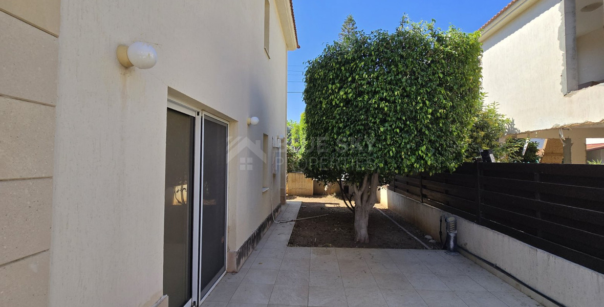 Spacious 3 Bedroom House for Rent in Potamos Germasogeias