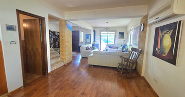 Family-Friendly Four-Bedroom Semi-Detached House in Prime Agios Athanasios Limassol for sale – 175m²