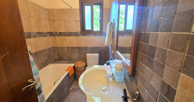 Family-Friendly Four-Bedroom Semi-Detached House in Prime Agios Athanasios Limassol for sale – 175m²