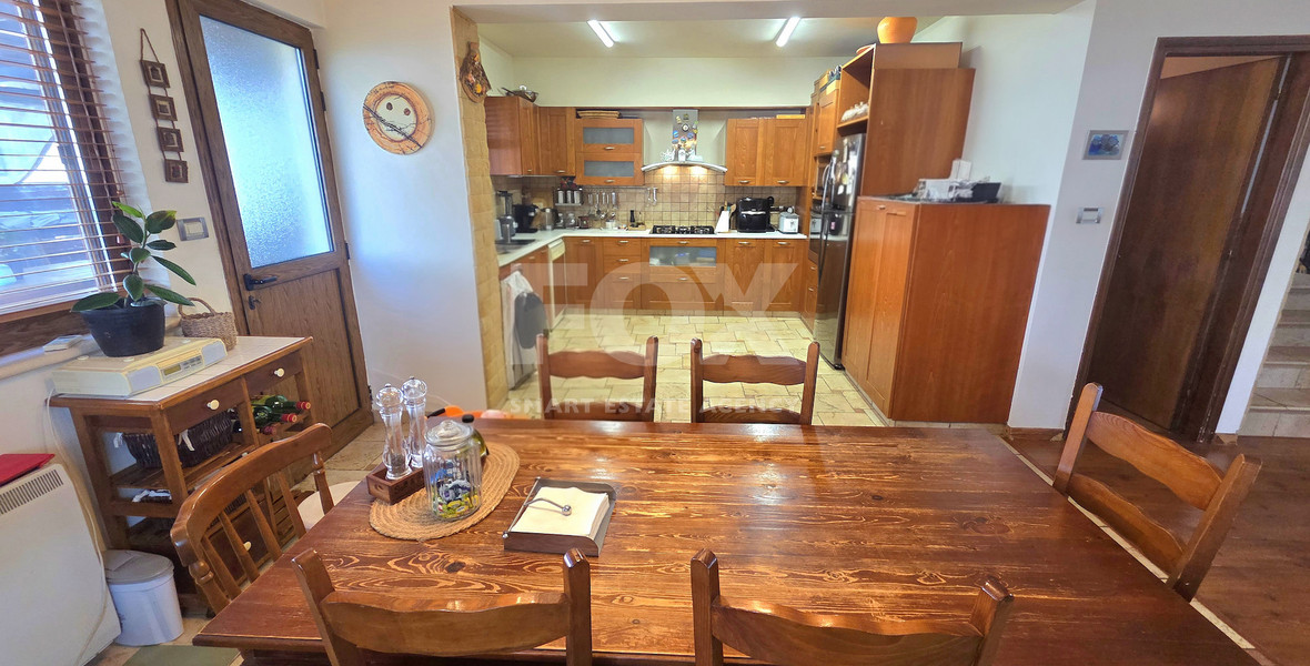 Family-Friendly Four-Bedroom Semi-Detached House in Prime Agios Athanasios Limassol for sale – 175m²