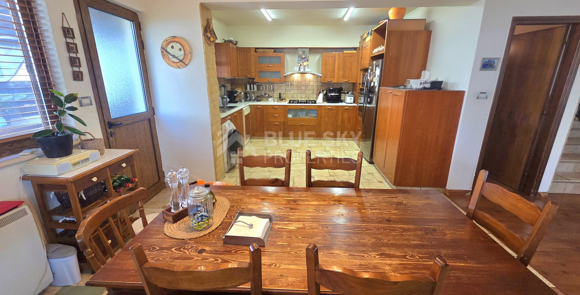 Family-Friendly Four-Bedroom Semi-Detached House in Prime Agios Athanasios Limassol for sale – 175m²