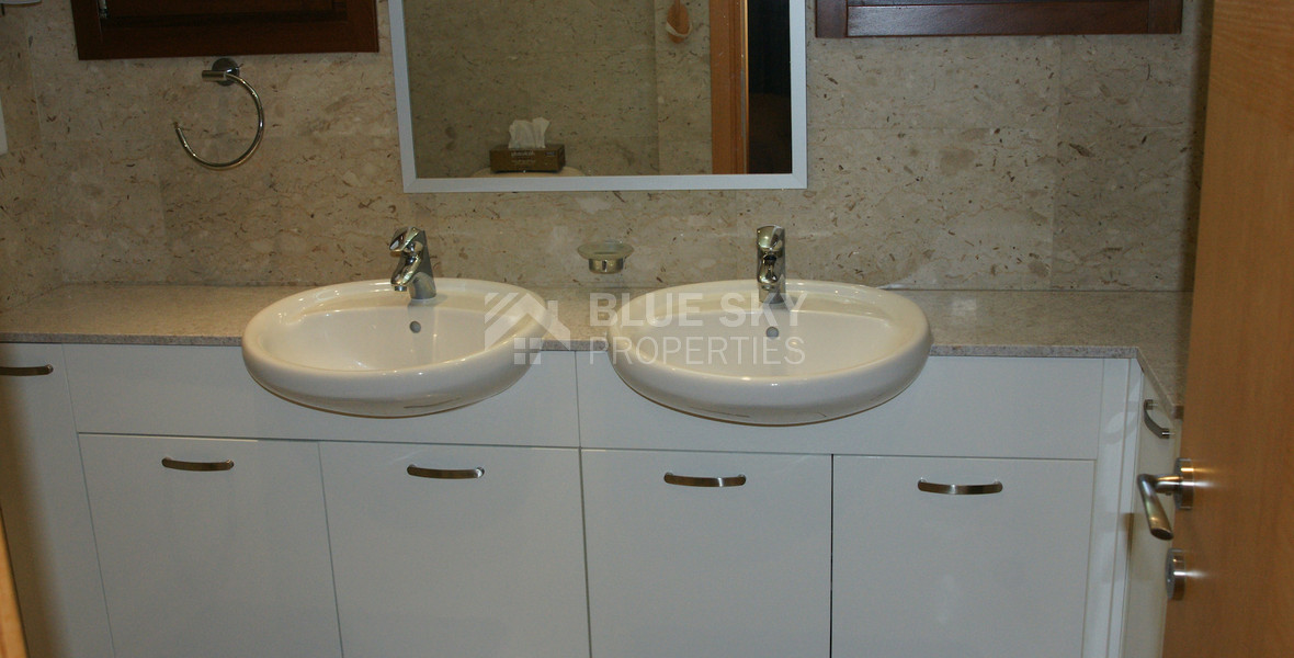 For sale Luxury 5+1 Bedroom Detached Villa with Panoramic Sea Views in Aphrodite Hills