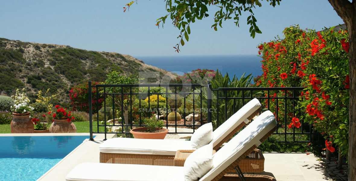 For sale Luxury 5+1 Bedroom Detached Villa with Panoramic Sea Views in Aphrodite Hills