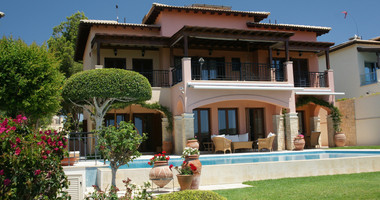 For sale Luxury 5+1 Bedroom Detached Villa with Panoramic Sea Views in Aphrodite Hills