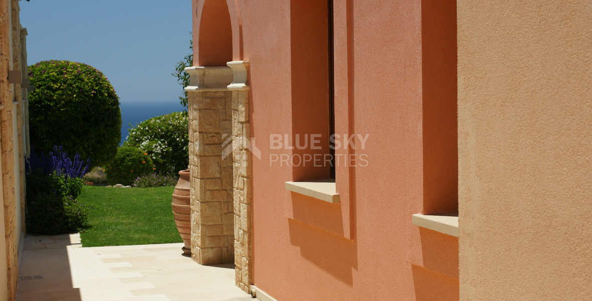 For sale Luxury 5+1 Bedroom Detached Villa with Panoramic Sea Views in Aphrodite Hills