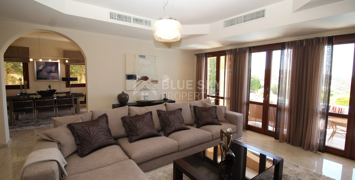 For sale Luxury 5+1 Bedroom Detached Villa with Panoramic Sea Views in Aphrodite Hills