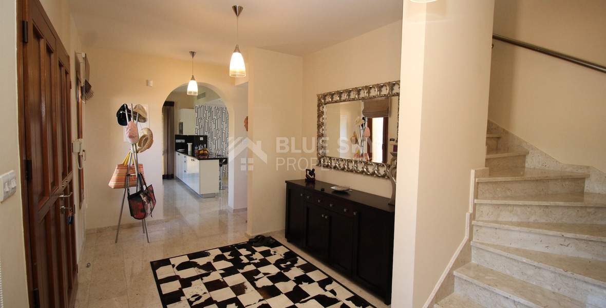 For sale Luxury 5+1 Bedroom Detached Villa with Panoramic Sea Views in Aphrodite Hills