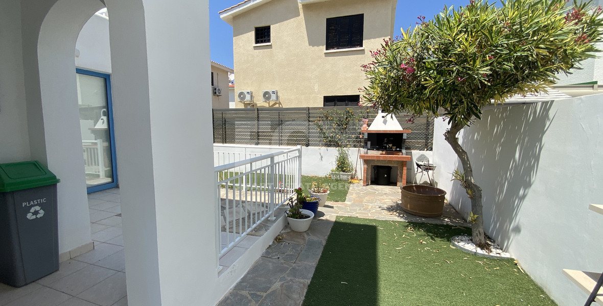 Three Bedroom Furnished Villa in Kato Pafos