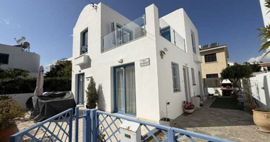 Three Bedroom Furnished Villa in Kato Pafos