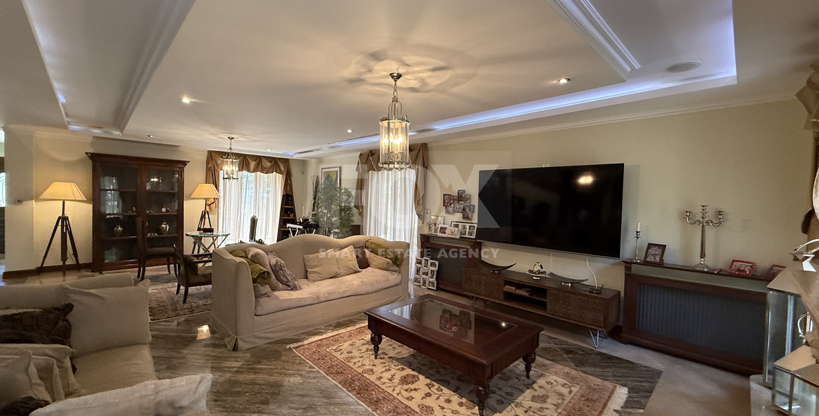 SALE: Luxury 6 bedroom Villa in Souni on expansive plot of 2.150 sqm.