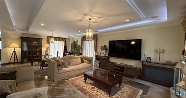 SALE: Luxury 6 bedroom Villa in Souni on expansive plot of 2.150 sqm.