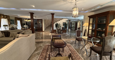 SALE: Luxury 6 bedroom Villa in Souni on expansive plot of 2.150 sqm.