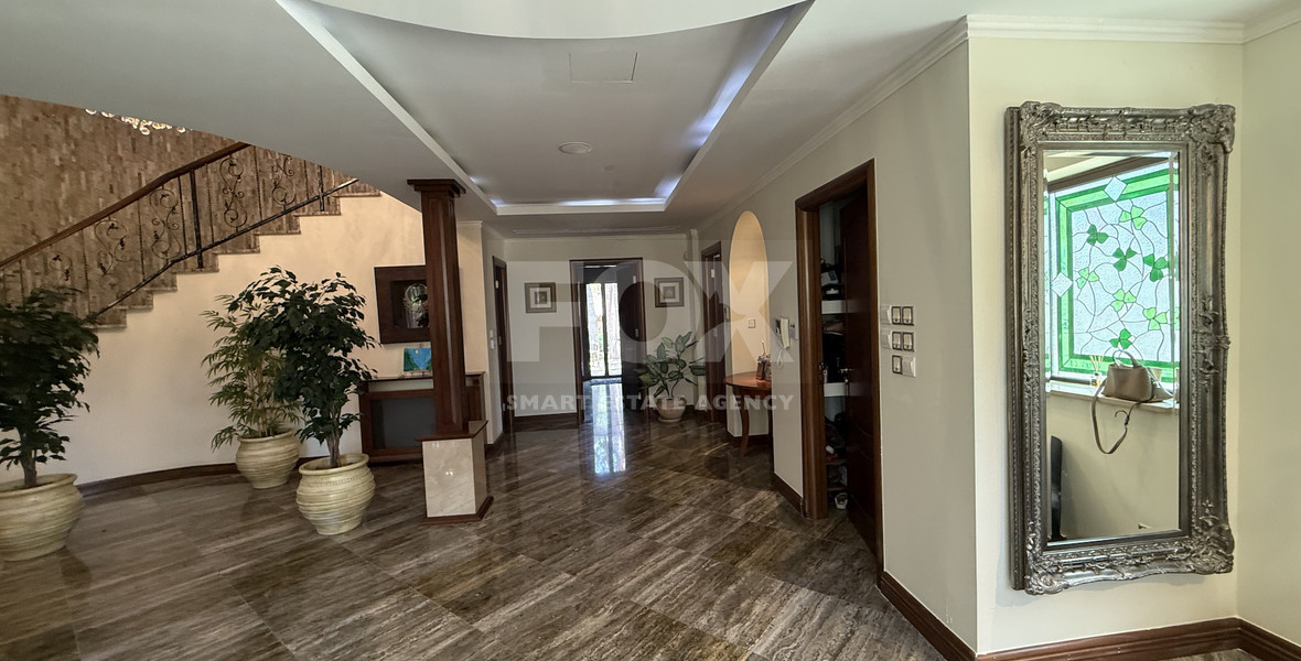 SALE: Luxury 6 bedroom Villa in Souni on expansive plot of 2.150 sqm.