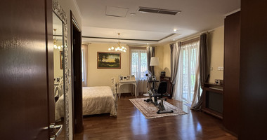 SALE: Luxury 6 bedroom Villa in Souni on expansive plot of 2.150 sqm.