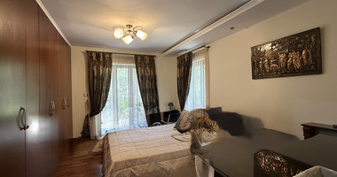 SALE: Luxury 6 bedroom Villa in Souni on expansive plot of 2.150 sqm.