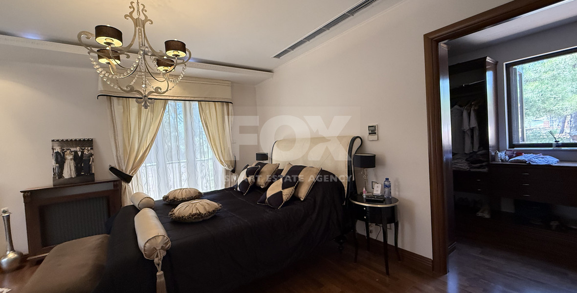 SALE: Luxury 6 bedroom Villa in Souni on expansive plot of 2.150 sqm.