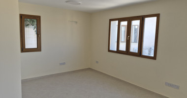 Renovated Two Bedroom Maisonette for Rent in Peyia
