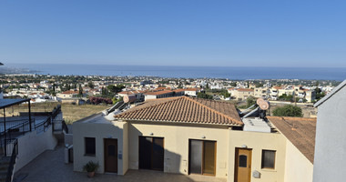 Renovated Two Bedroom Maisonette for Rent in Peyia
