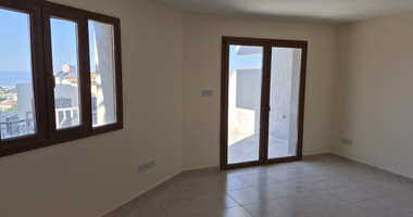 Renovated Two Bedroom Maisonette for Rent in Peyia
