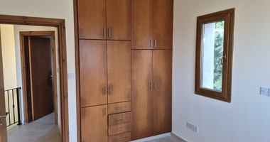 Renovated Two Bedroom Maisonette for Rent in Peyia
