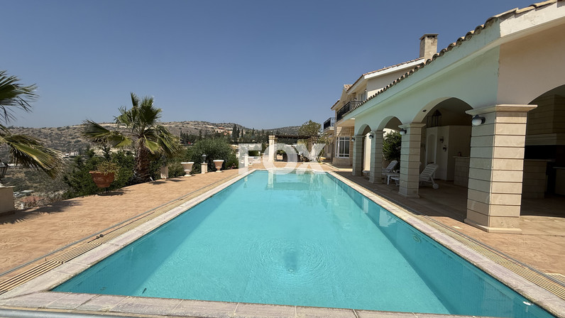 Commercial properties 500 m² for sale in Agios Tychon, Limassol, Cyprus