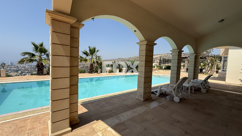 Commercial properties 500 m² for sale in Agios Tychon, Limassol, Cyprus