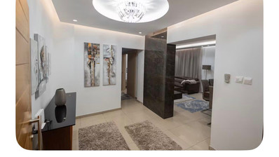 Three-Bedroom Ground Floor Apartment for Rent in Neapoli – Walking Distance to the Sea