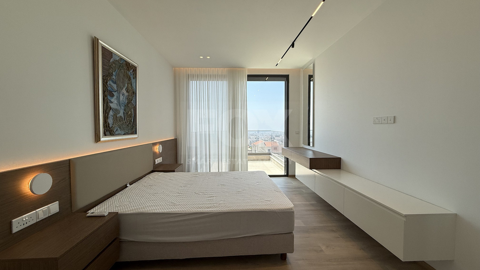 RENT: Luxury Whole-Floor 3-Bedroom Apartment in a Prime Limassol Location