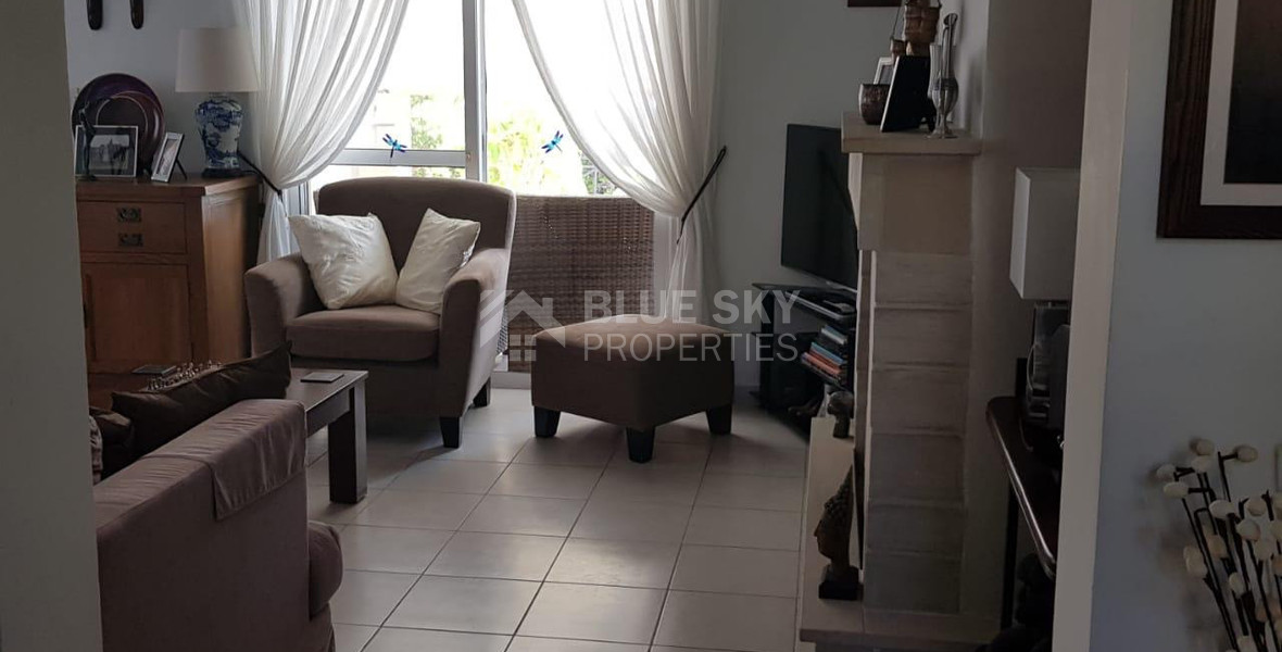 Charming 3-Bedroom Bungalow with Private Pool in Tala