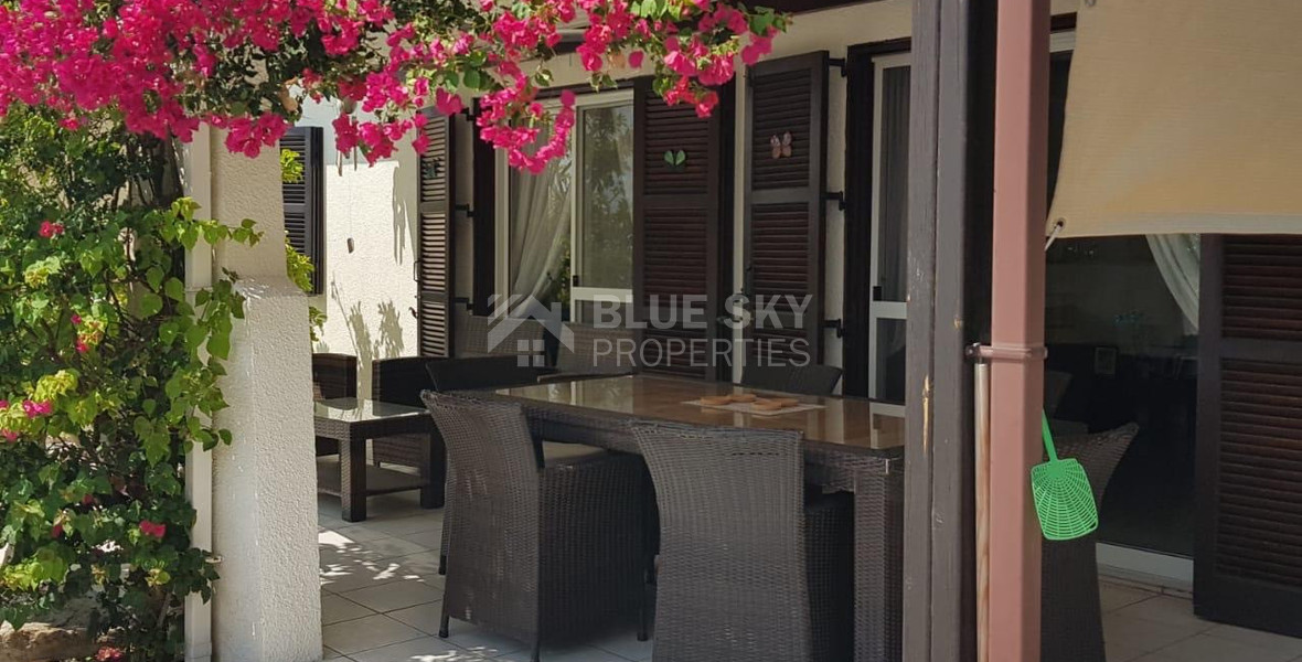 Charming 3-Bedroom Bungalow with Private Pool in Tala