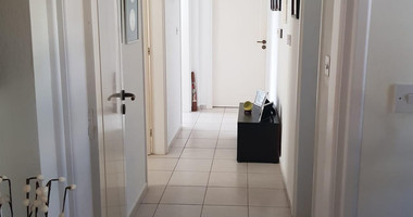 Charming 3-Bedroom Bungalow with Private Pool in Tala