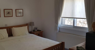 Charming 3-Bedroom Bungalow with Private Pool in Tala