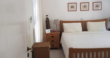 Charming 3-Bedroom Bungalow with Private Pool in Tala