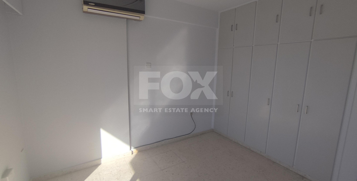 Spacious Top-Floor three Bedroom Apartment in Agia Zoni