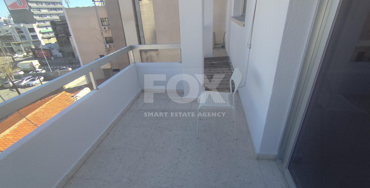Spacious Top-Floor three Bedroom Apartment in Agia Zoni