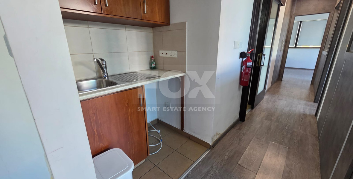 Furnished Office for Rent on Makarios Avenue, Limassol